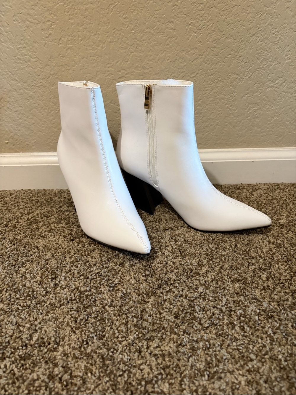 JustFab White Pointed Toe Ankle Booties with Block Heel
